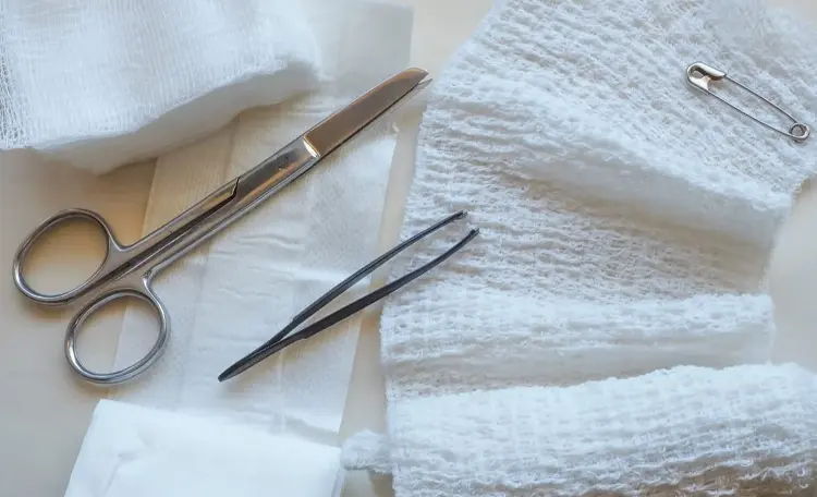 پانسمان مناسب کلینیک‌ تخصصی زخم